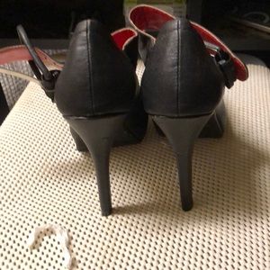 Women’s high heel shoes